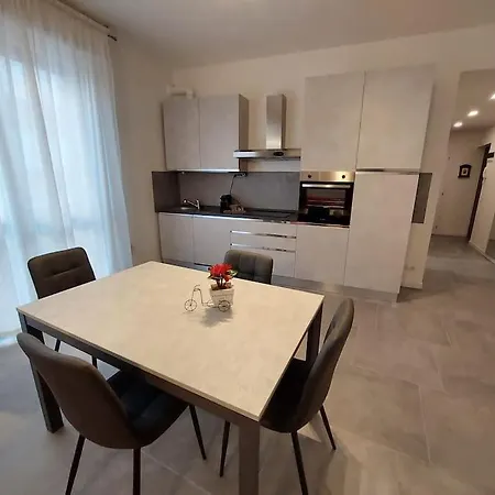 Lägenhet Casa Gerry Centro